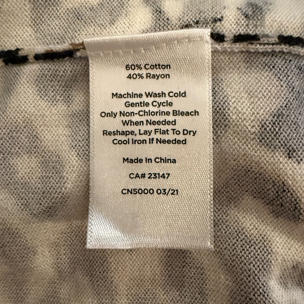 Talbots Leopard Print Women's Sweater - Picture 5 of 6